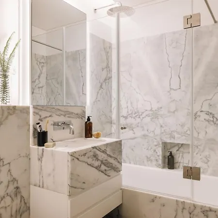 Oujda - 2 Bedrooms In Avenidas Novas Lisbon